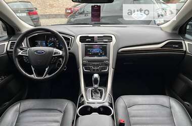 Седан Ford Fusion 2015 в Коломые