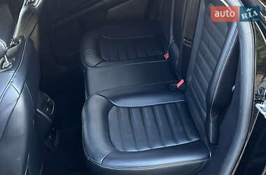 Седан Ford Fusion 2017 в 