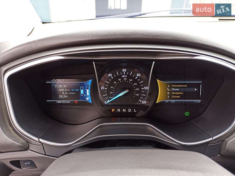 Седан Ford Fusion 2014 в Ватутино