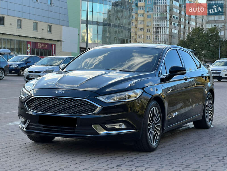 Седан Ford Fusion 2017 в Сумах
