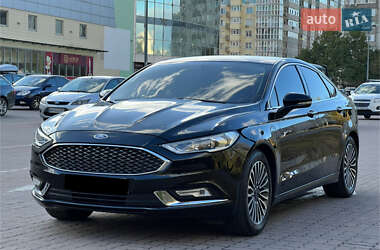 Седан Ford Fusion 2017 в 