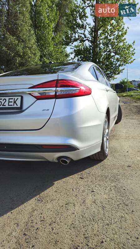 Седан Ford Fusion 2017 в Івано-Франківську