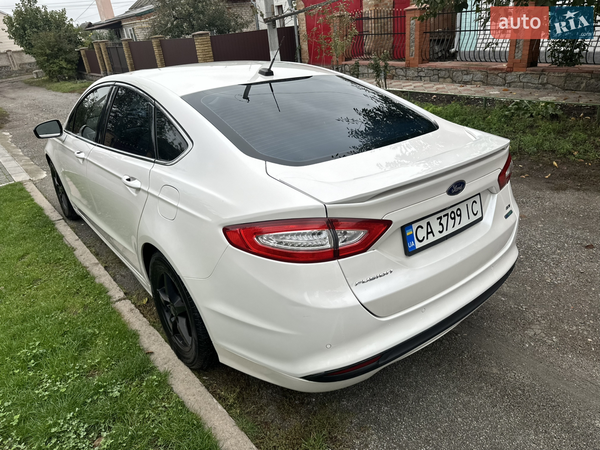 2015 Ford Fusion - мініатюра 4