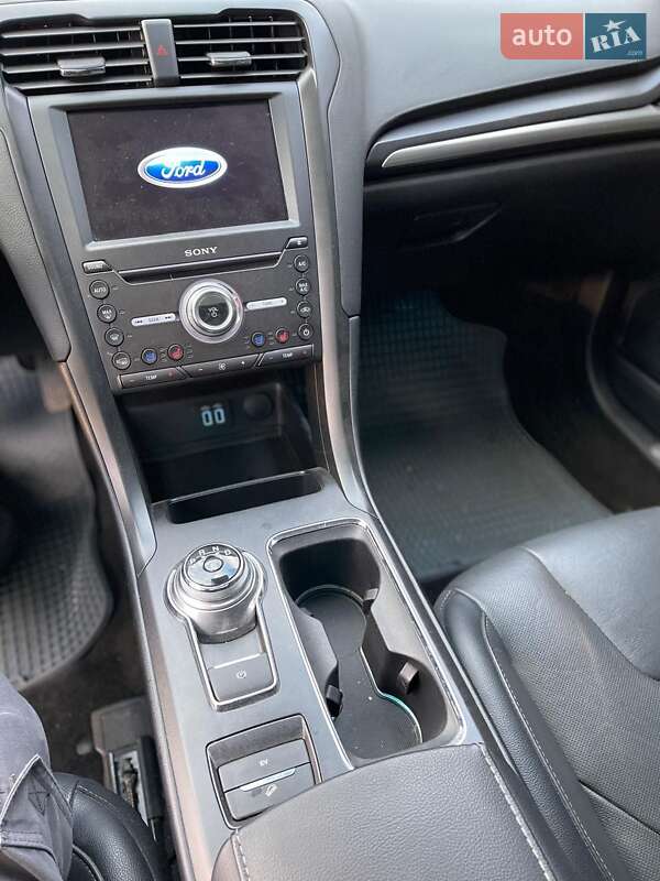 Седан Ford Fusion 2019 в Ивано-Франковске