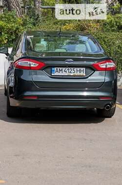 Седан Ford Fusion 2014 в Житомире