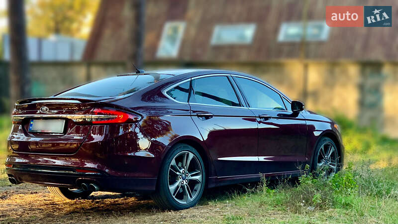Седан Ford Fusion 2016 в Киеве