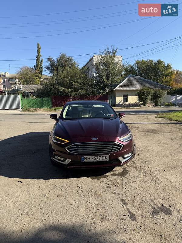 Седан Ford Fusion 2017 в Рені
