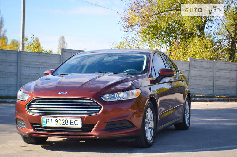 Седан Ford Fusion 2016 в Кременчуге