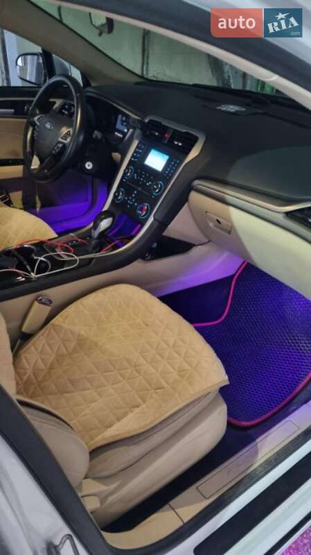 Седан Ford Fusion 2014 в Києві