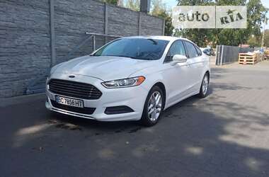 Седан Ford Fusion 2012 в Новояворовске