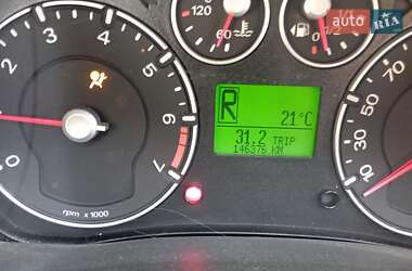 Хэтчбек Ford Fusion 2008 в 