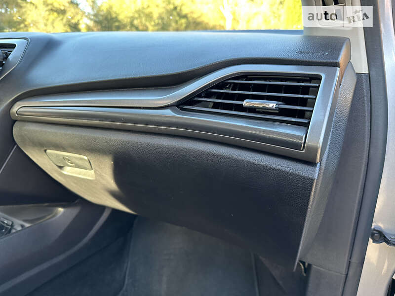 Седан Ford Fusion 2017 в Днепре