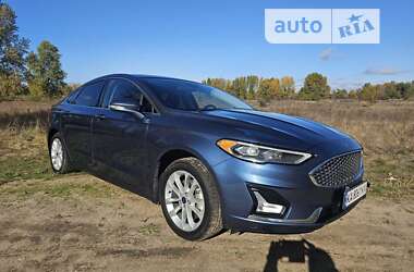 Седан Ford Fusion 2019 в Киеве