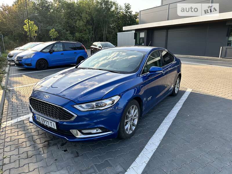 Седан Ford Fusion 2016 в Днепре