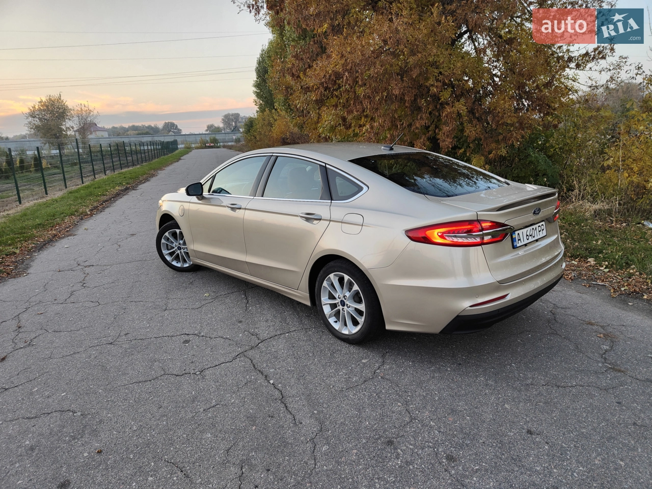 2020 Ford Fusion - мініатюра 11