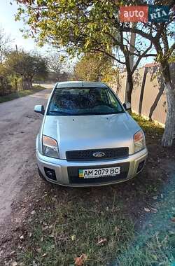 Хетчбек Ford Fusion 2010 в Бердичеві