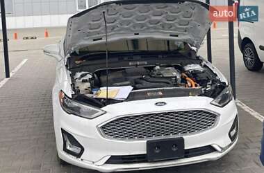 Седан Ford Fusion 2020 в Одесі