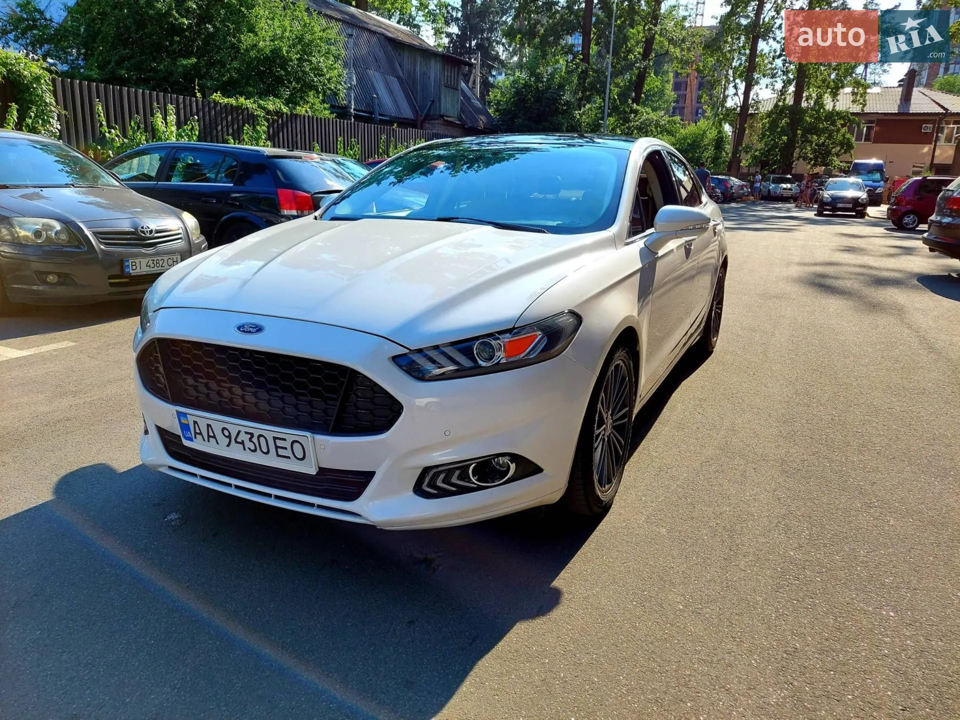 2014 Ford Fusion - мініатюра 2