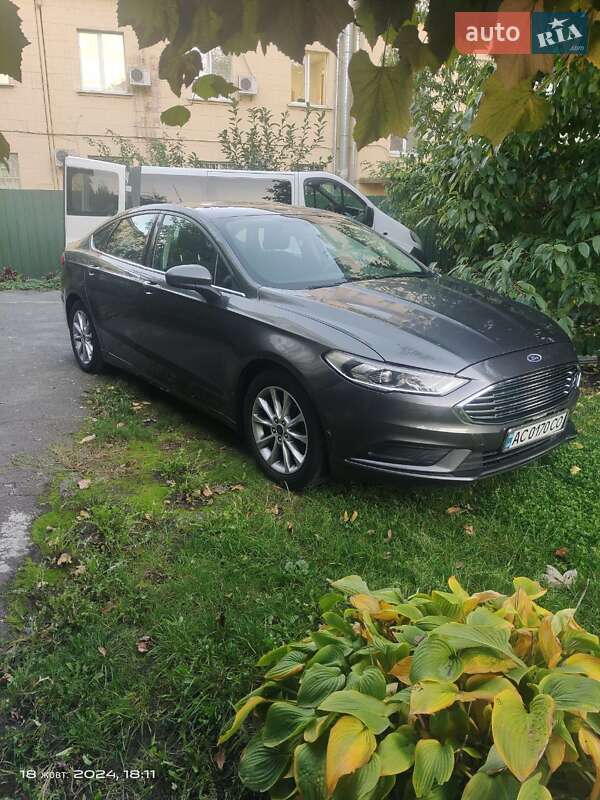 Седан Ford Fusion 2016 в Луцке