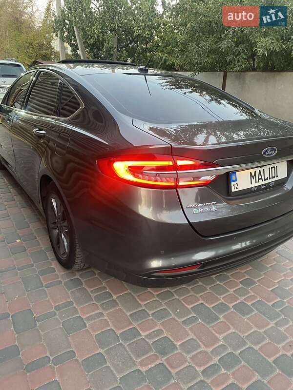 Седан Ford Fusion 2016 в Кропивницком