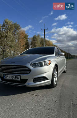Седан Ford Fusion 2013 в 