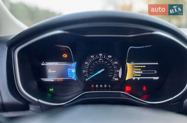Седан Ford Fusion 2018 в 