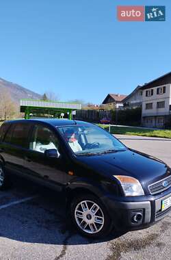Хэтчбек Ford Fusion 2008 в 