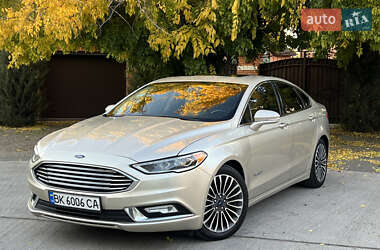 Седан Ford Fusion 2016 в Миколаєві