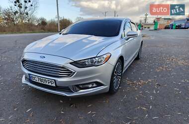 Седан Ford Fusion 2018 в 