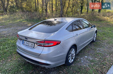 Седан Ford Fusion 2016 в Дрогобыче