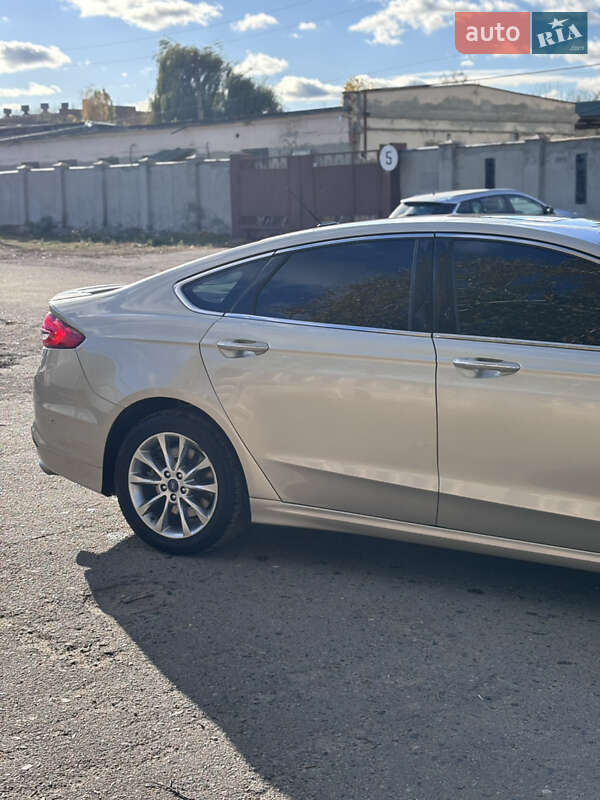 Седан Ford Fusion 2017 в Полтаве фото 10 Седан Ford Fusion 2017 в Полтаве