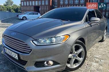 Седан Ford Fusion 2013 в Львове