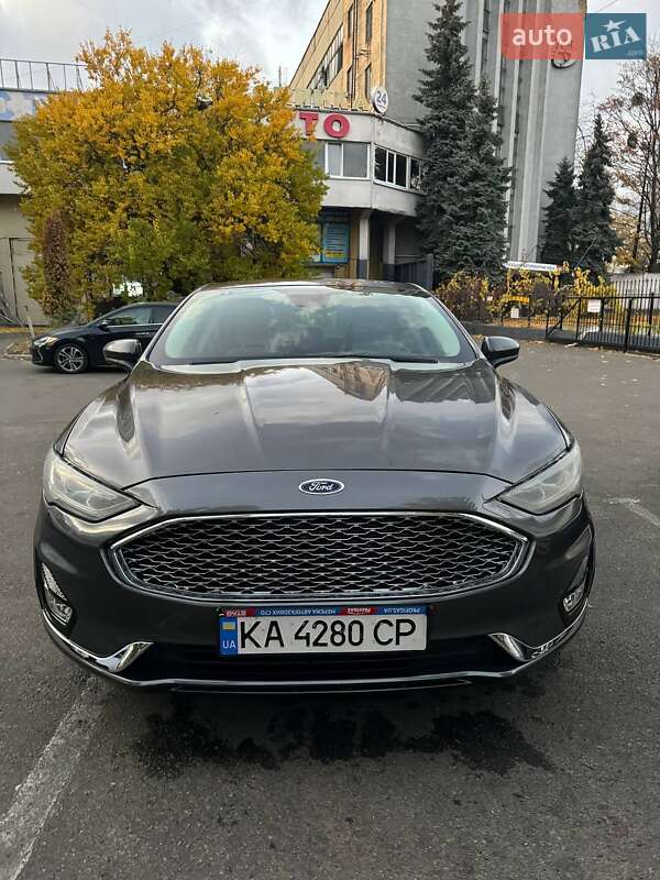 Седан Ford Fusion 2019 в Киеве фото 5 Седан Ford Fusion 2019 в Киеве