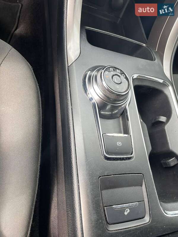 Седан Ford Fusion 2016 в Киеве