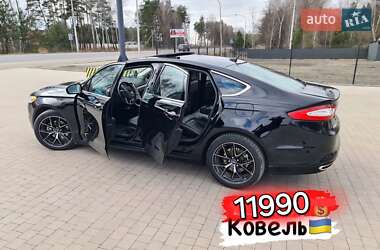 Седан Ford Fusion 2015 в Ковелі