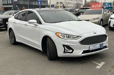 Седан Ford Fusion 2018 в Києві