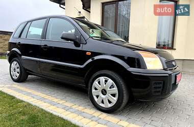 Хетчбек Ford Fusion 2009 в Луцьку