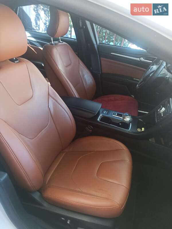 Седан Ford Fusion 2019 в Одессе
