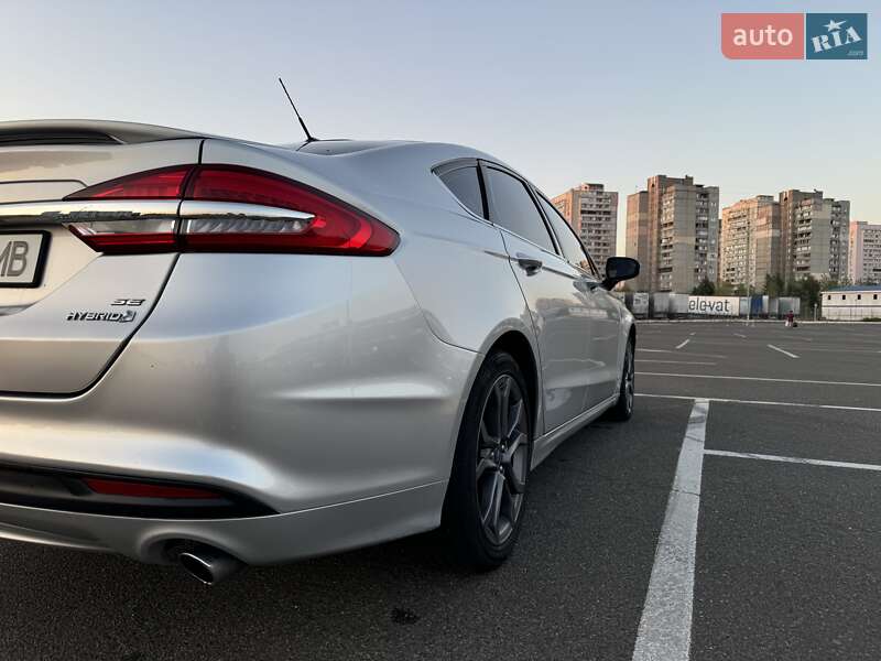 Седан Ford Fusion 2017 в Києві