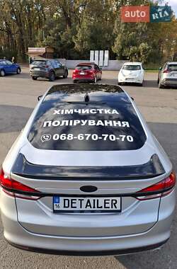 Седан Ford Fusion 2018 в 