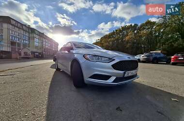 Седан Ford Fusion 2018 в 