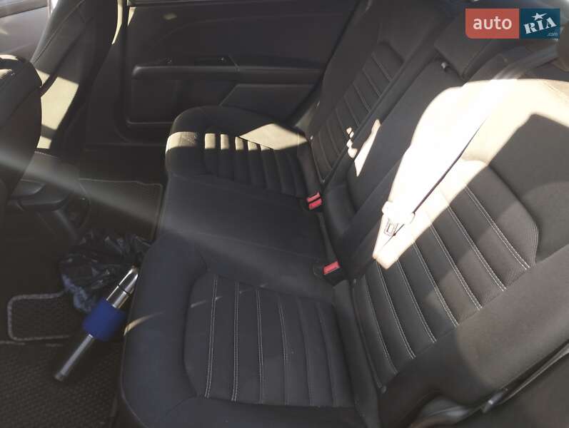 Седан Ford Fusion 2014 в Золотоноше
