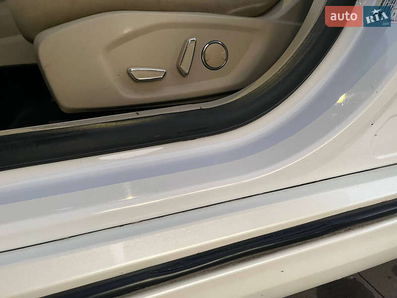 Седан Ford Fusion 2012 в Сумах