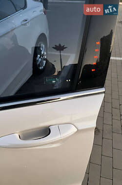 Седан Ford Fusion 2012 в Сумах
