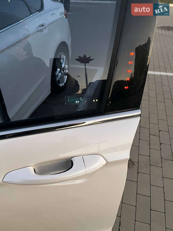 Седан Ford Fusion 2012 в Сумах
