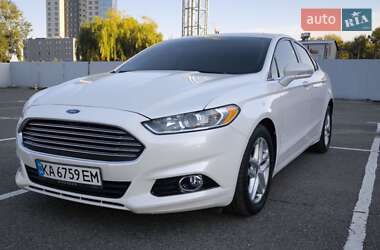 Седан Ford Fusion 2015 в Киеве