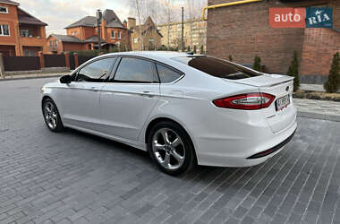 Седан Ford Fusion 2013 в Полтаві