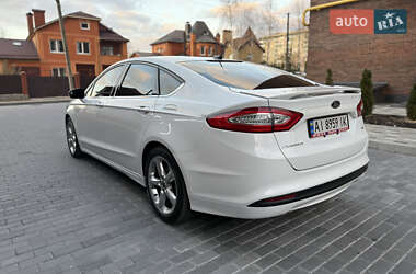 Седан Ford Fusion 2013 в Полтаві