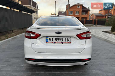 Седан Ford Fusion 2013 в Полтаві