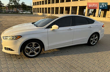 Седан Ford Fusion 2013 в Тернополе